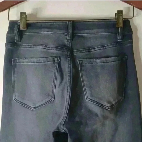 Fashion nova  Black jeans 👖 - Picture 5 of 11